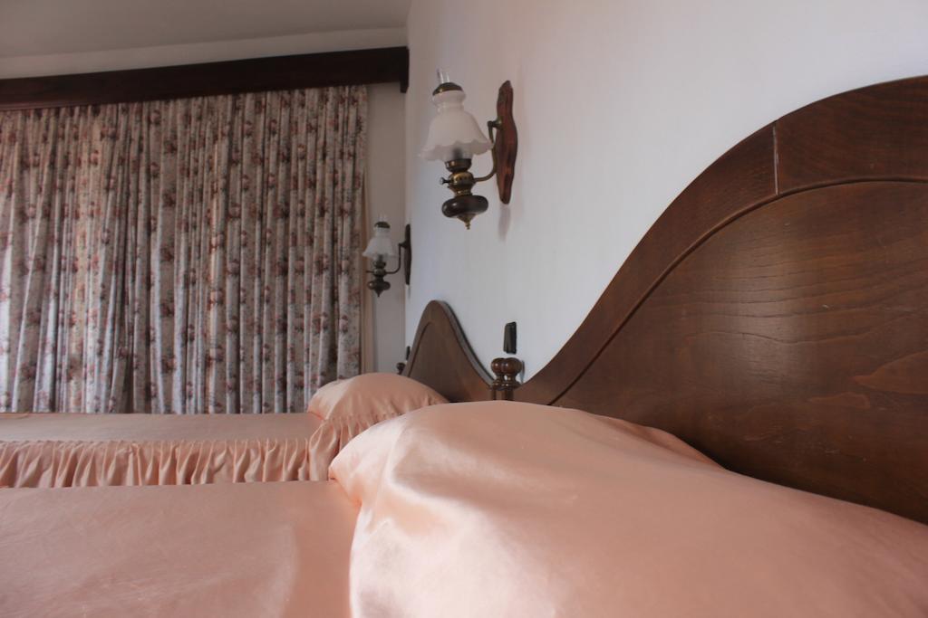 Rural De Sanroque Bed & Breakfast Santana  Ruang foto